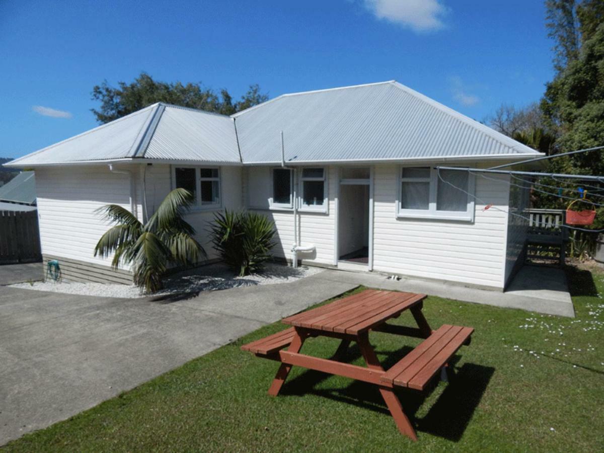 Cheviot Park Motor Lodge Whangarei Exterior foto